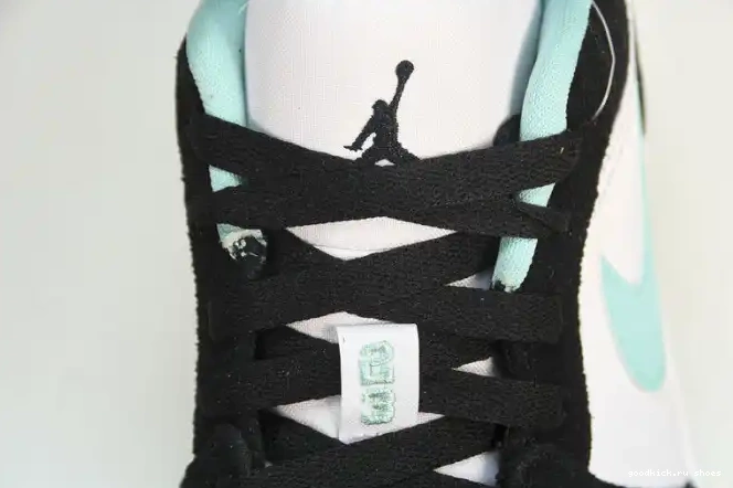 Low Jordan Air Island Green 1 CQ9828-131 0517